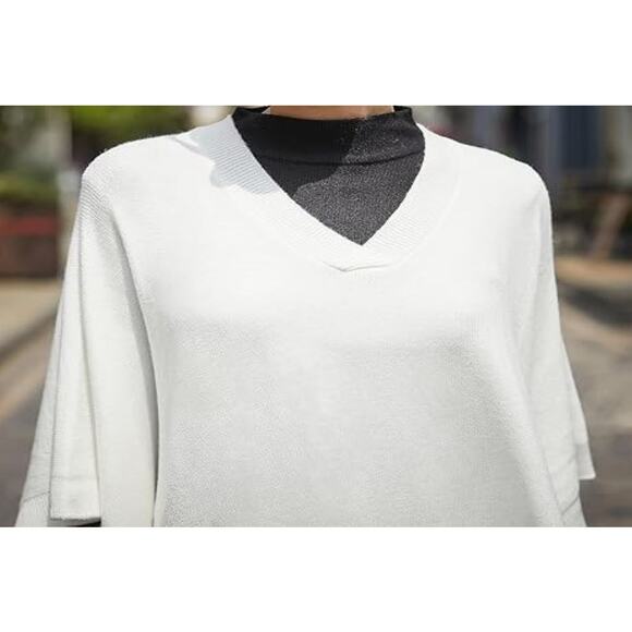 Modena Soft Knit V-Neck Open Side Kimono Poncho Sweater One Size Cream NWT - Picture 3 of 7